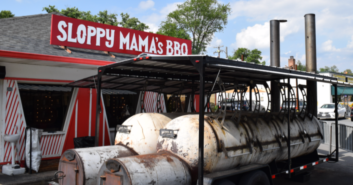 Sloppy Mama's logo
